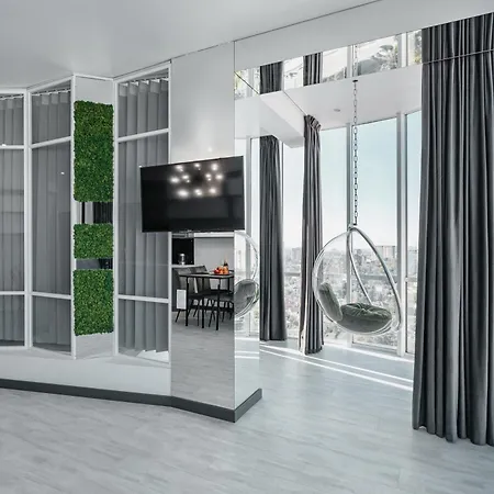 Plaza Arcadia Apartman Odessza