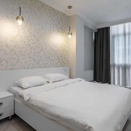 Plaza Arcadia Apartment *
