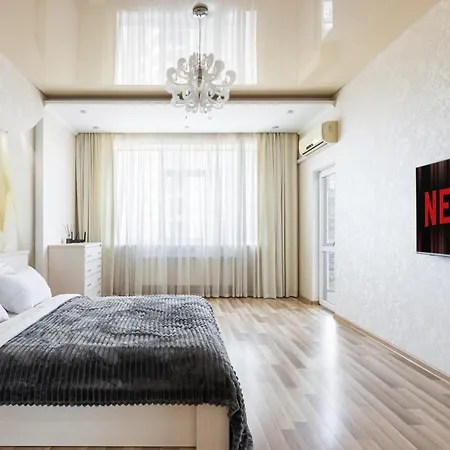Plaza Arcadia Apartment *
