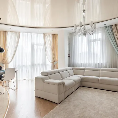 Plaza Arcadia Apartment Odessa